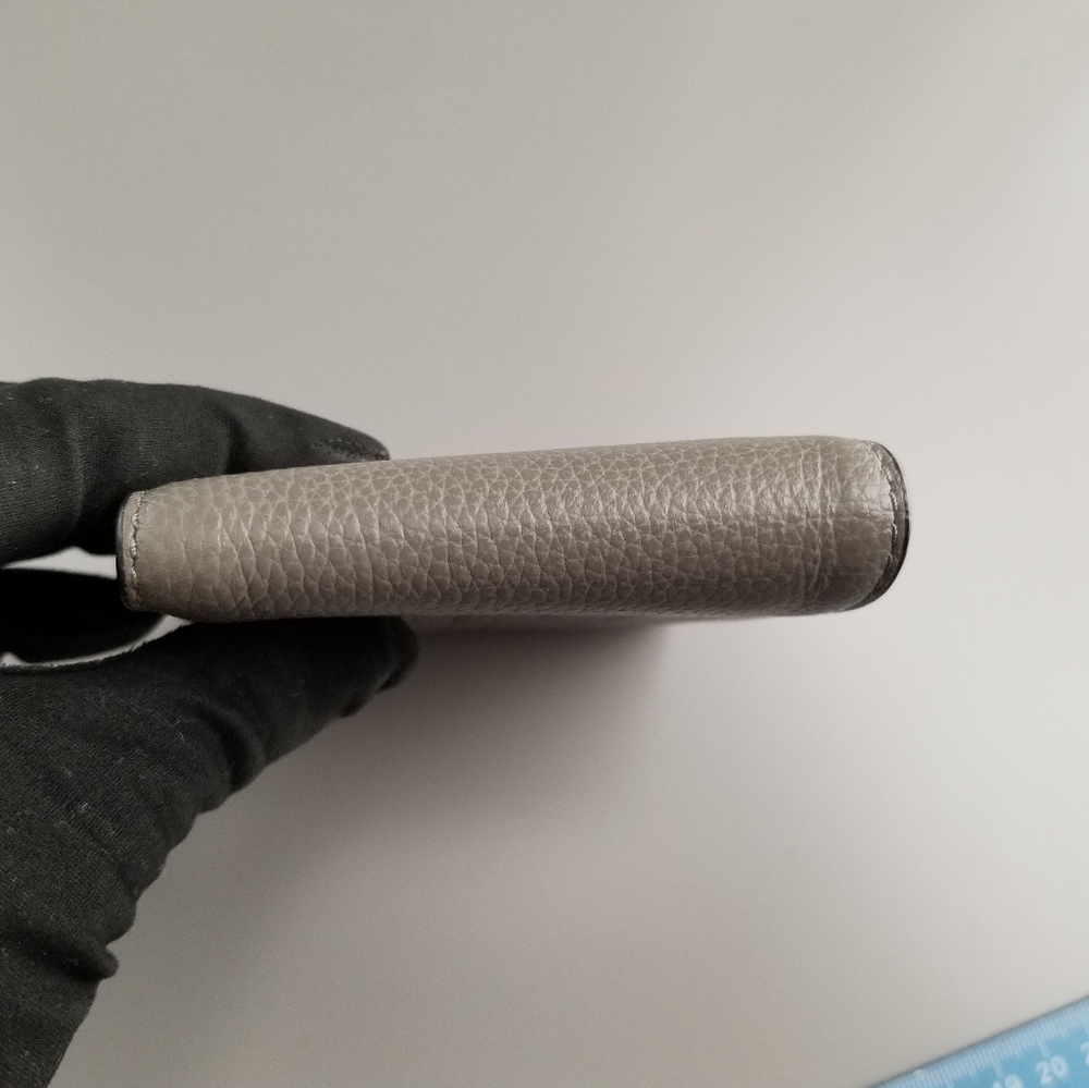 COACH Men's Billfold wallet - Picture 9 of 16